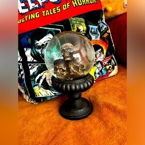 HALLOWEEN 8.5"H SKELETONS WATER GLOBE TABLETOP DECOR